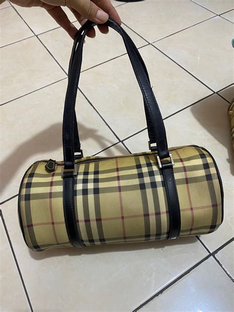 tas burberry wanita